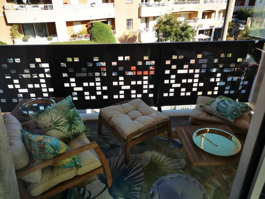 Appartement Carqueiranne Le Port Kültér fotó