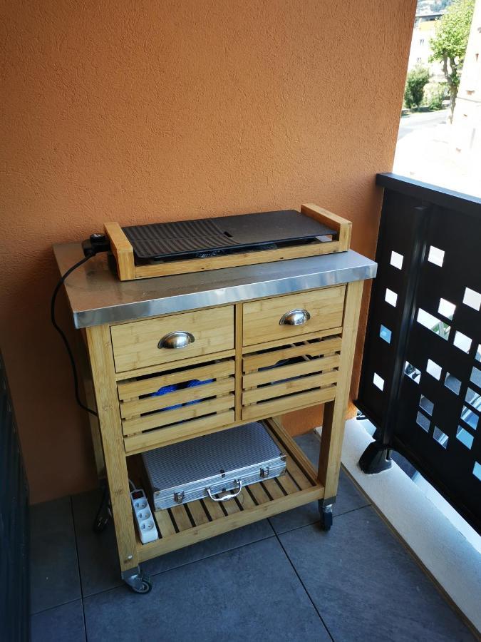 Appartement Carqueiranne Le Port Kültér fotó